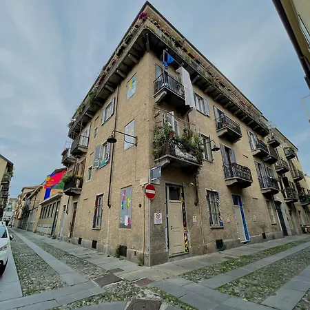 Musine House